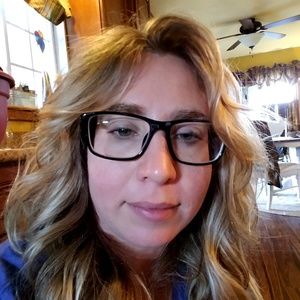 Meet your Posher, Kerri